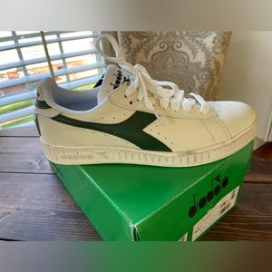 Game L Low Waxed (Green) size 8W